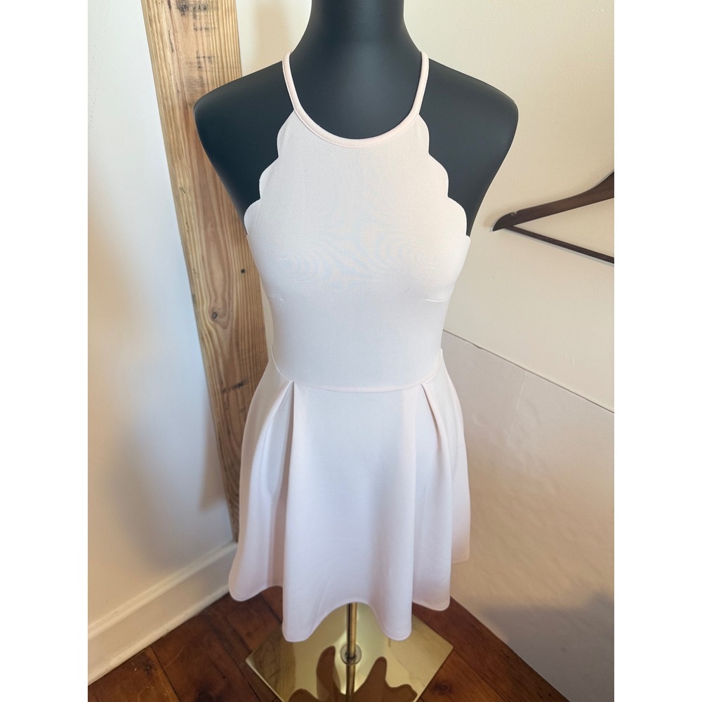 Blush Pink Scalloped Halter Fit & Flare Dress‎ XS Skater Party